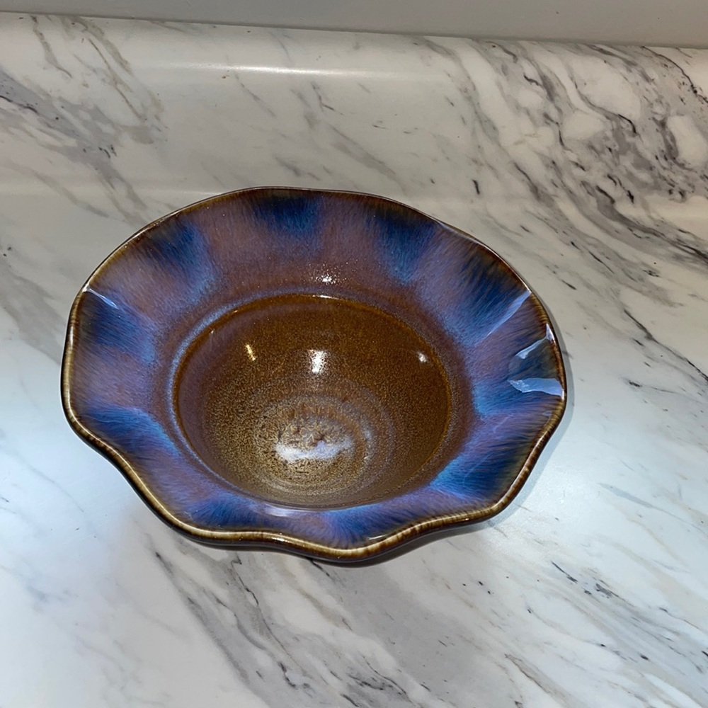 Bill Campbell pottery signed bowl